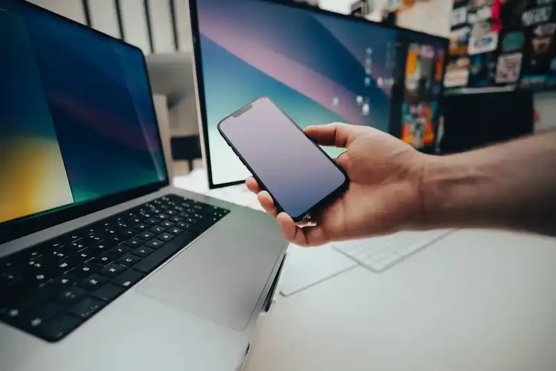 The New Age of Convenience: How Brands Can Balance Automation with Personal Touch in Marketing
